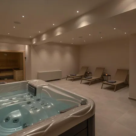 Shizen Wellness מלון 4*