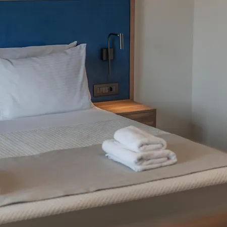 מלון Shizen Wellness 4*