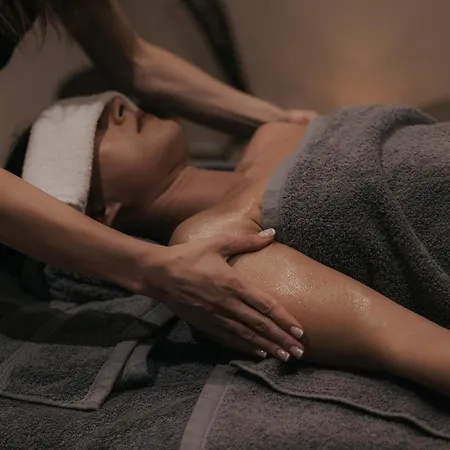 מלון Shizen Wellness